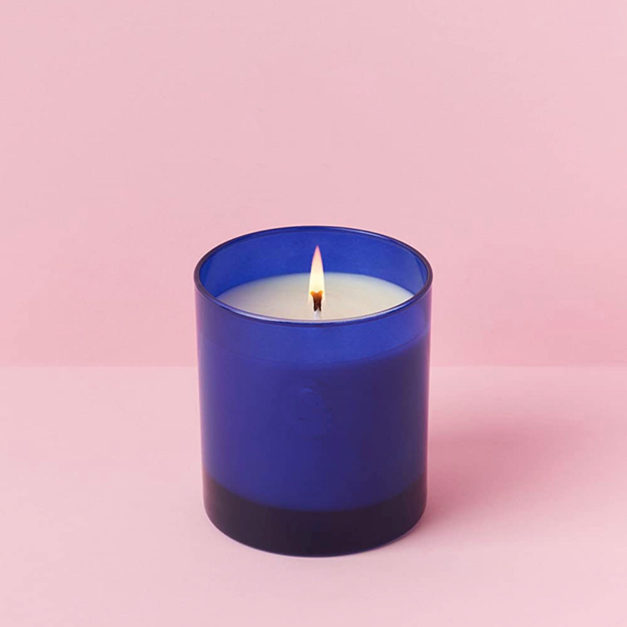 Downtown Candle Scent of Lavender Mahogany Cedar Geranium